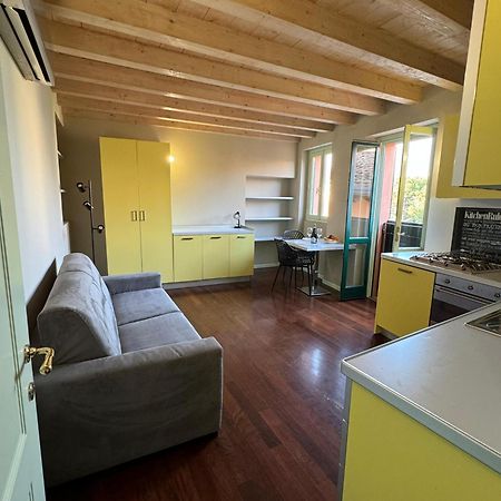 Splendid Apartment Desenzano del Garda Kültér fotó