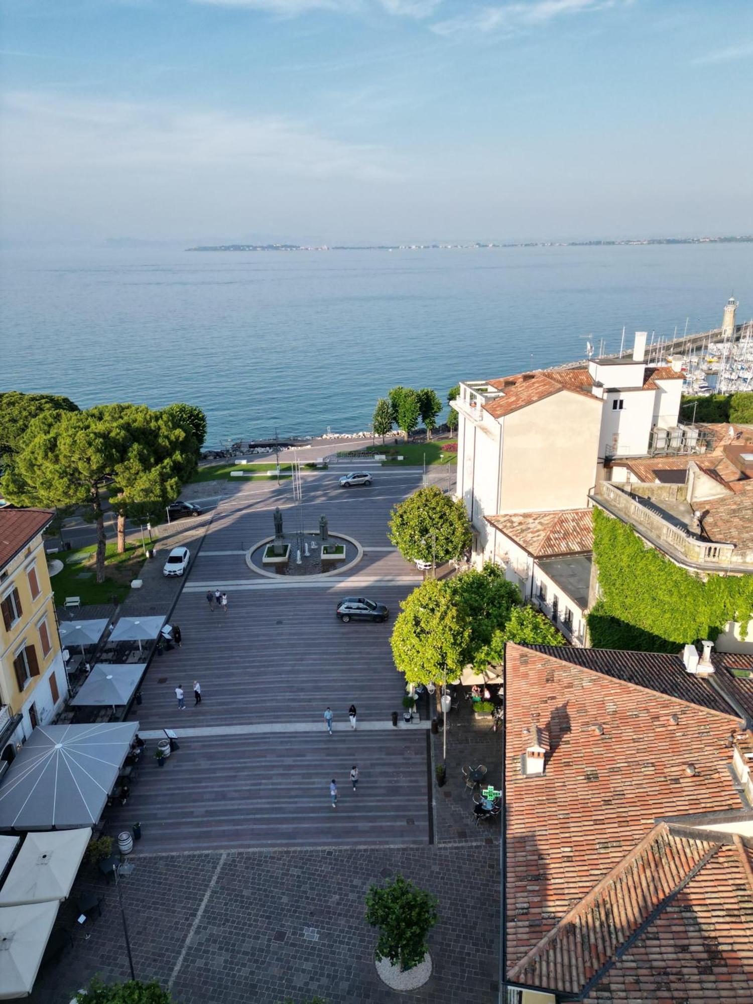 Splendid Apartment Desenzano del Garda Kültér fotó
